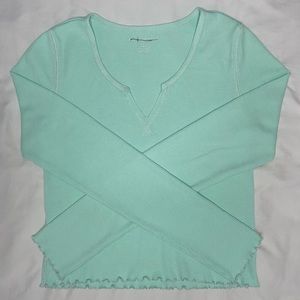 American Eagle Cropped Long Sleeve Short